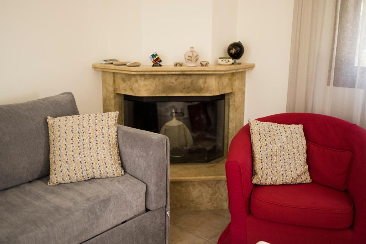 The Corner House At Gennadi Courtヴィラ エクステリア 写真